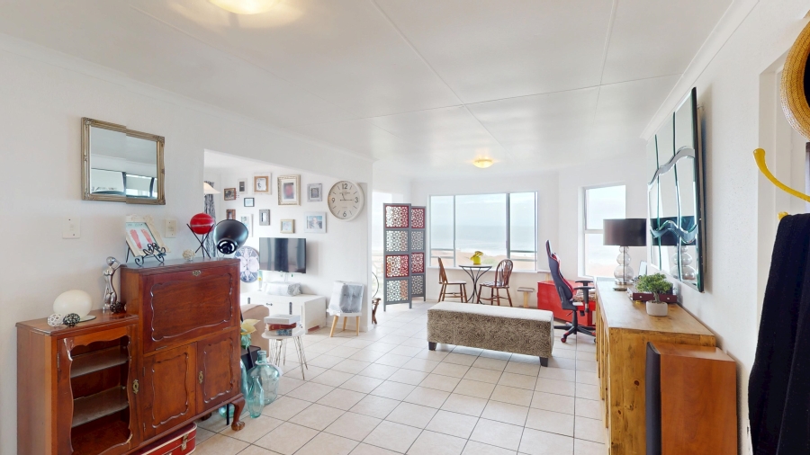 2 Bedroom Property for Sale in Westcliff Western Cape